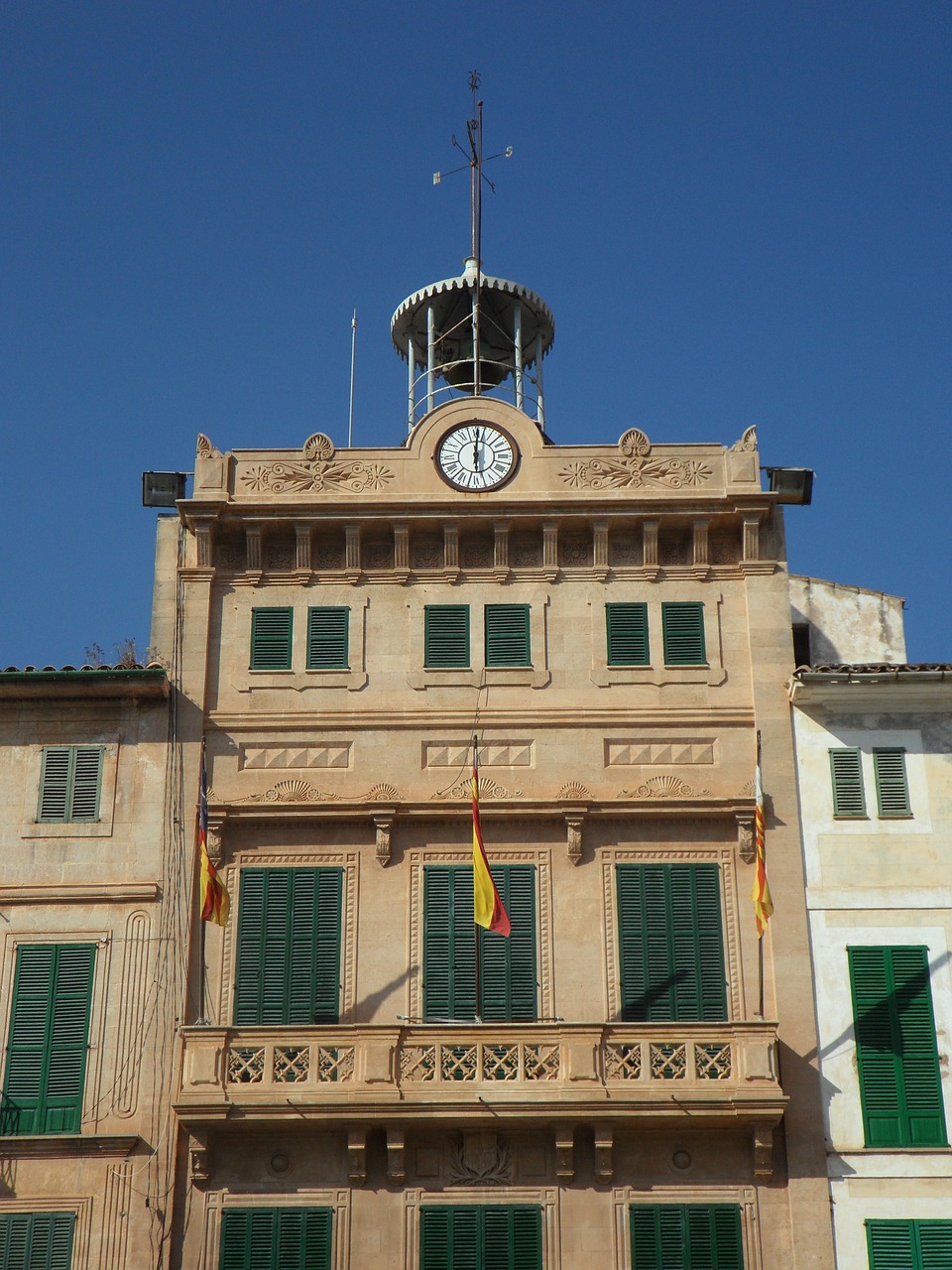 LAS PYMES (EN ESPECIAL, LAS COOPERATIVAS)  Y LA LEY DE CONTRATOS DEL SECTOR PÚBLICO